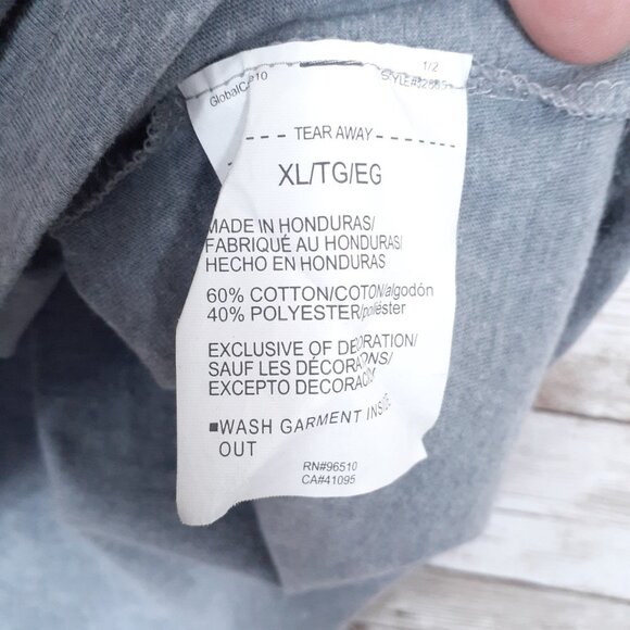 Under Armour Mens Shirt XL Detroit Short Sleeved Tee 30A - Picture 4 of 4